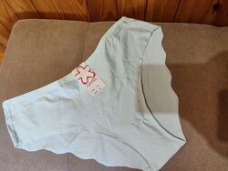 Жіноча нижня білизна