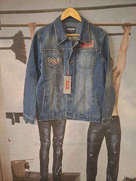 Джинсовая куртка