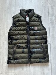 Жилетка Moncler р-128