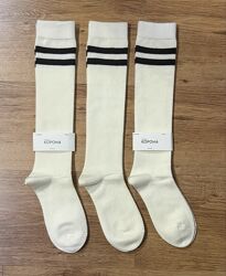 Высокие светлые кашемировые гольфы