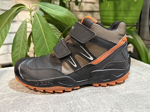 Деми ботинки Geox 38 р