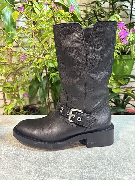 Кожаные Деми ботинки Zara 38 р