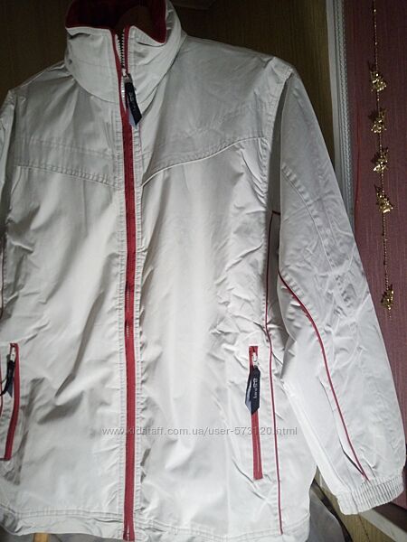 Куртка р L  larose UK