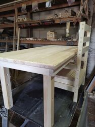 Комплект меблів для маленької дитини стіл і стілець