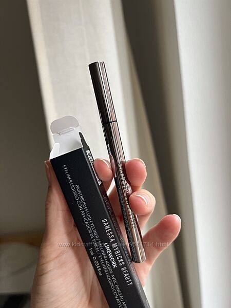 Черная подводка Danessa Myricks Beauty Linework Eyeliner in Onyx 1ml