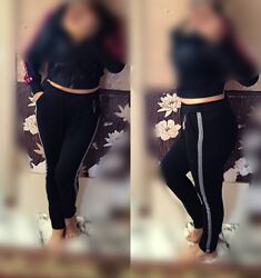 Спортивные штаны с блестящими лампасами. Есть нюансы.