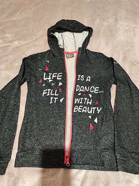 Кофта з капюшоном demix як нова