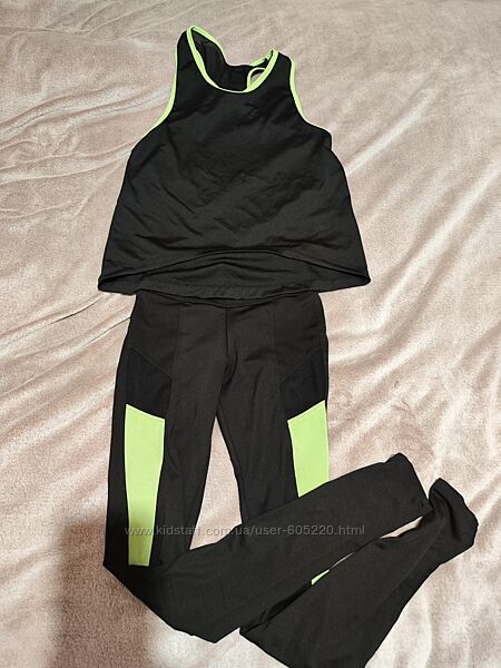 Комплект для спорту