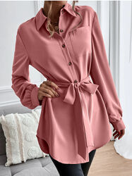 Симпатичная рубашка цвета пыльной розы.