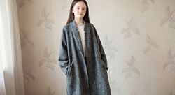 Легкое пальто, кардиган, без пуговиц, с карманами.