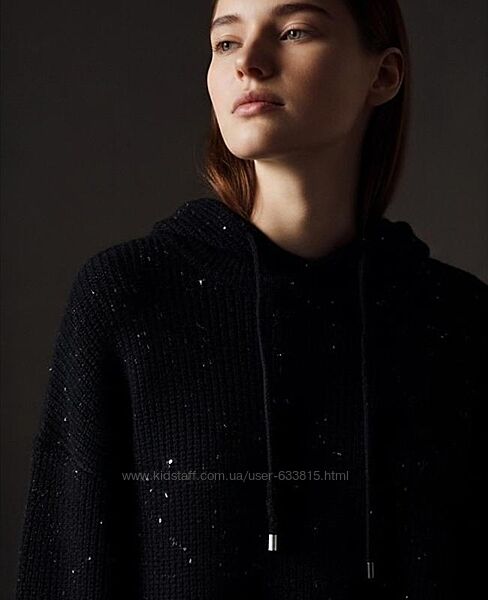 Вязаный свитер, худи с добавлением шерсти.