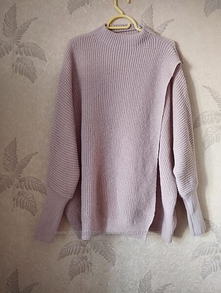 Свитер крупной вязки, с запахом, цвета пудры, оверсайз.