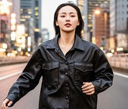 Женская рубашка из эко кожи, италия.