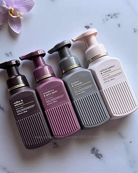 Парфумоване мило-пінка Bath and Body Works з обємним дизайном