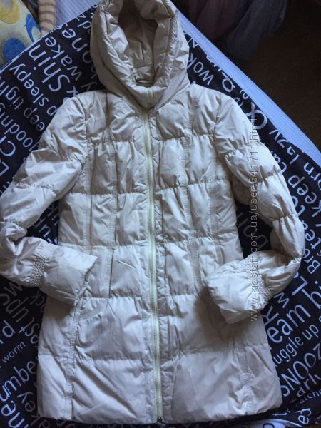 Пуховик молочный Paradis, р. 46 , пух, перо. 