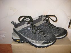 Демисезонные ботинки Everest 37р. 24 см.