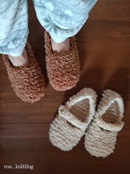 Вязані капці. Ручна робота 