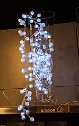 Новогодняя гирлянда Шарики 100 LED 6,8 м , 11 мм, цвет белый, белый провод