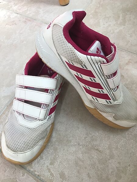 Кроссовки adidas