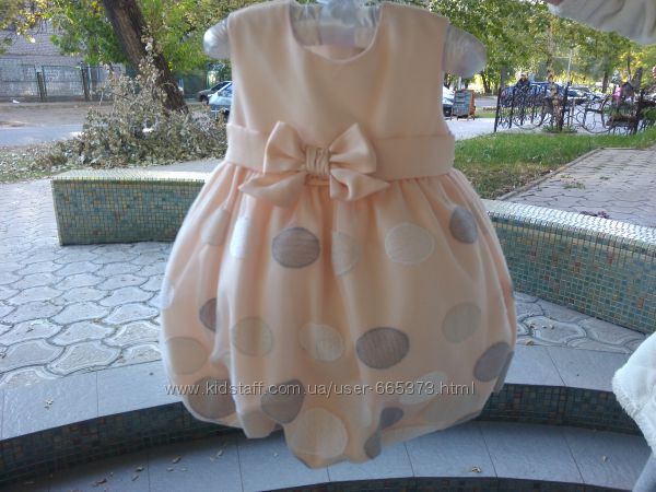 платья нарядные 