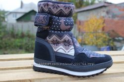 Женские дутики ТМ Restime YWZ 17474  с самым Зимним рисунком 