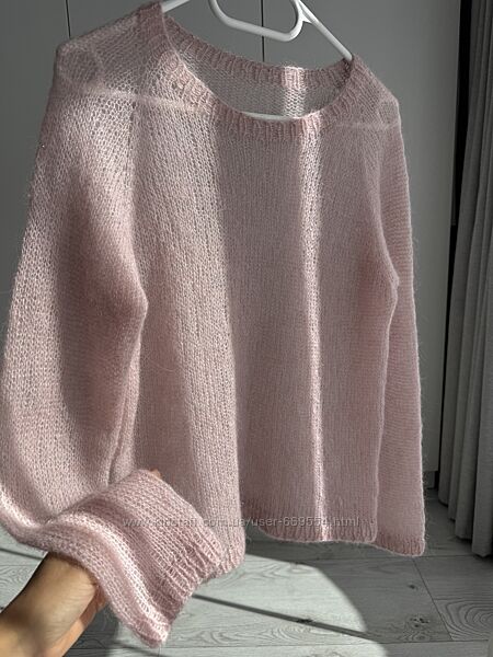 Базовий светр павутинка