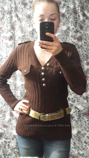 жіночий коричневий светр, кофта