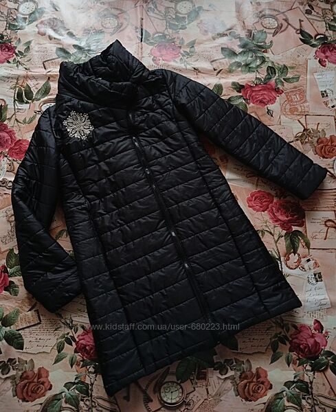 Плащівка Пальто зимове в гарному стані, розмір 44