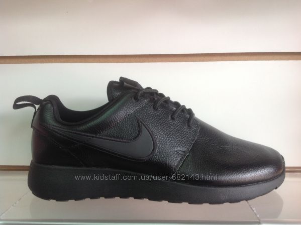 Мужские кожаные кроссовки Nike Roshe Run  Classic
