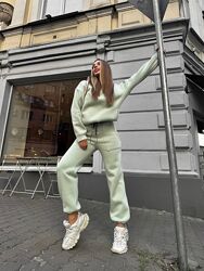 Женский зимний оверсайз спортивный костюм с начёсом