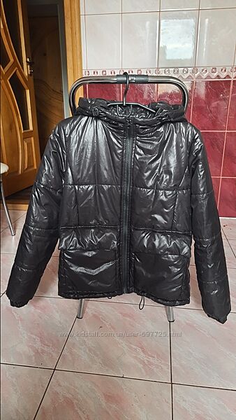 Чорна демі куртка sofia shelest на дівчинку р.152 см