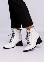 Ботинки элегантные, на шнуровке, натуральная кожа/тиснение, белые