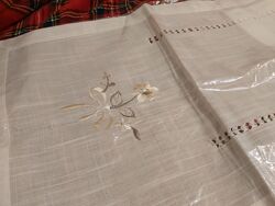 #3: Белый текстиль 