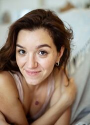 Катерина Суратова Одиночество и грусть 2025