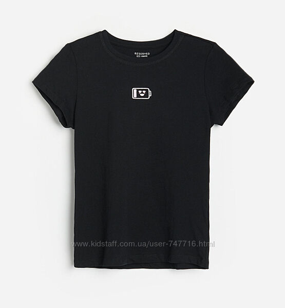 Черная футболка на девочку с минимальным принтом Reserved