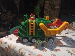 Якісна мусоровозка бренда Wow