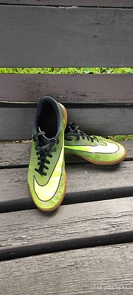 Футзалки Nike 39р. оригінал