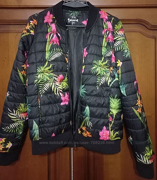 Чудова курточка демі