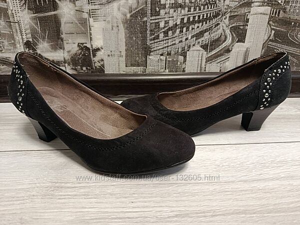 Чорні класичні жіночі туфлі на зручних підборах, 39 розмір