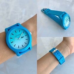 Жіночий годинник блакитний каучуковий