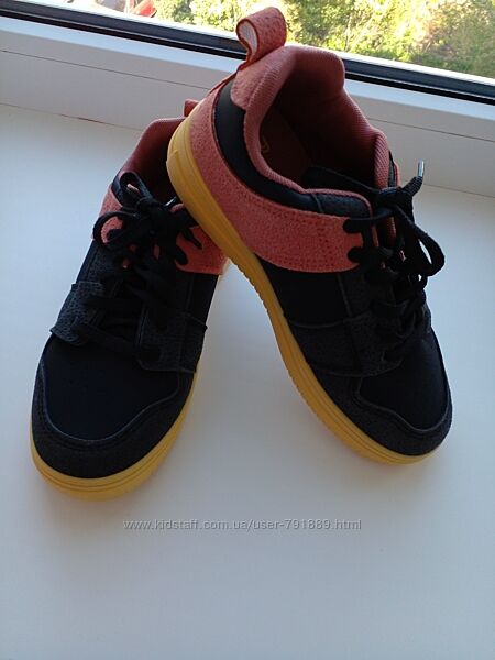 Мокасини Sinsay  р.35 уст. 21.5 см 