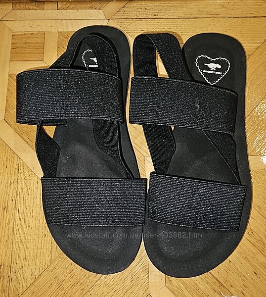 Сандалі Rocket dog р.39-25см стелька