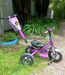 Велосипед детский трехколесный Lamborghini Sigma с родительской ручкой.