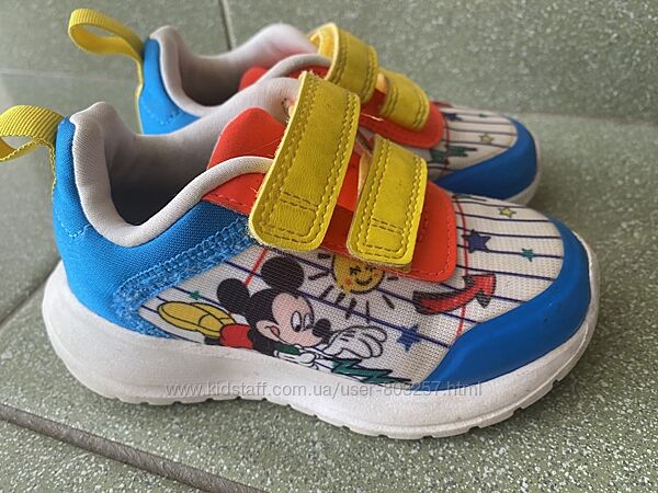 Кросівки дитячі Adidas Disney розмір 23