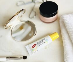 Carmex  Advanced Repair, зволожувальний бальзам для губ