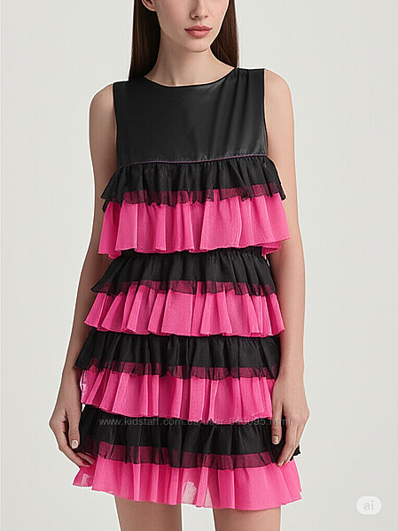 Платье с рюшами