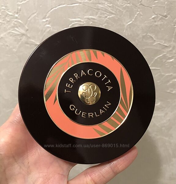 Пудра, бронзер, румяна Guerlain Terracotta Sous Les Palmiers.