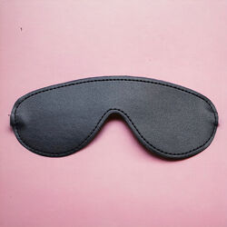 Маска на глаза закрытая для БДСМ-игр из эко-кожи черного цвета