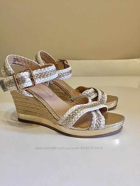 Красивые босоножки River Island