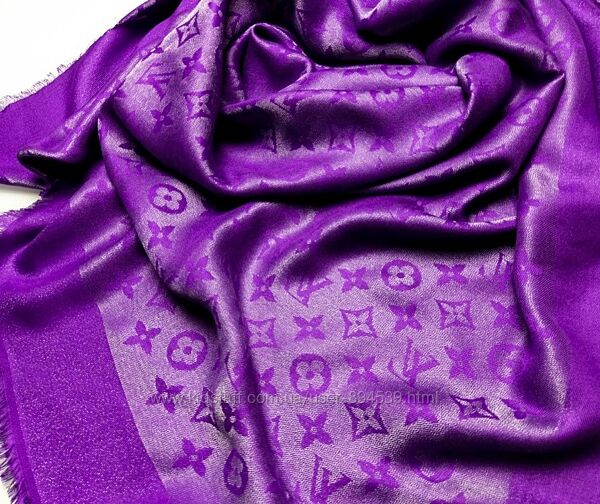 Платок шаль Louis Vuitton фиолетовый с серебристой нитью